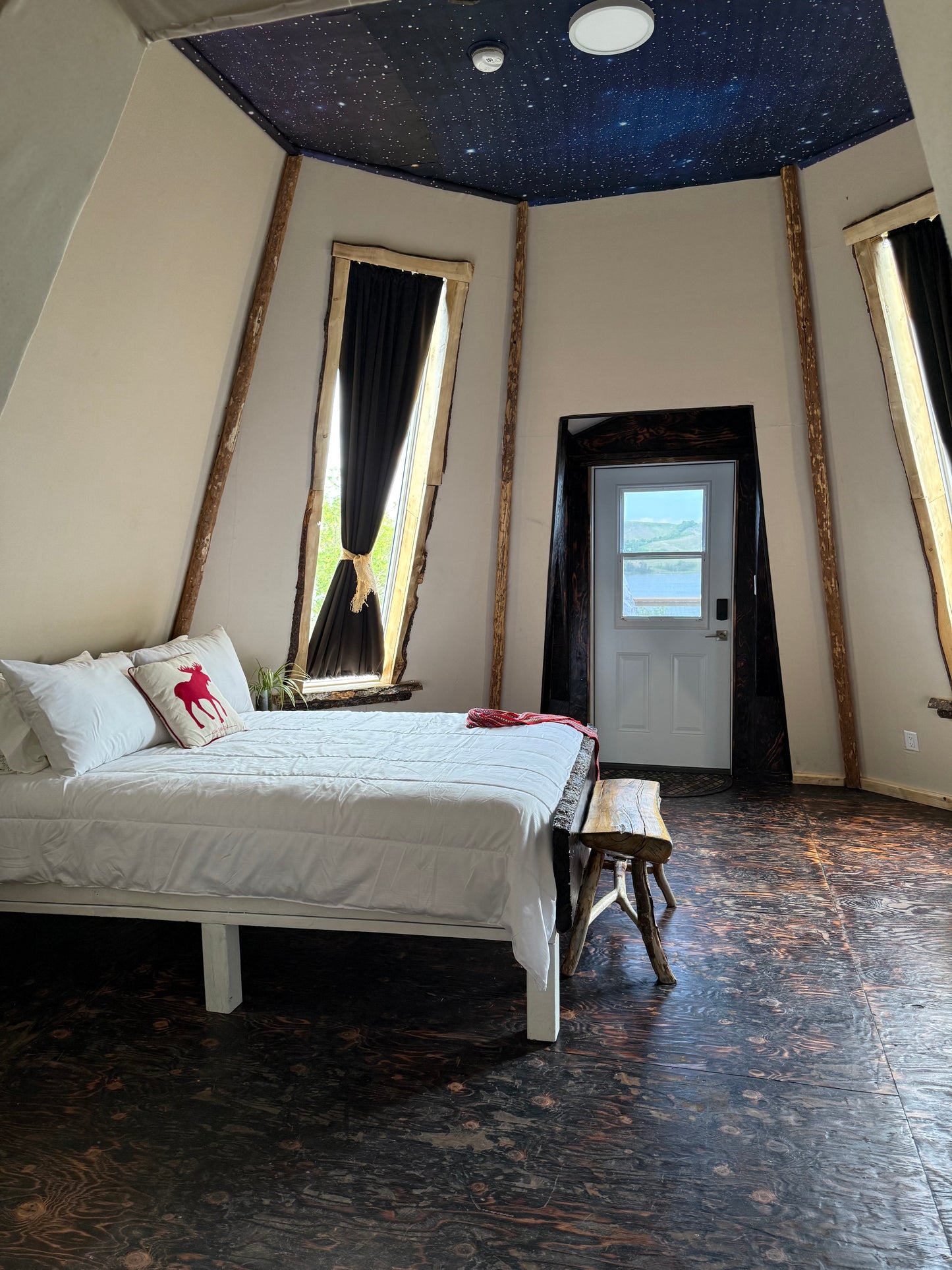 Late Fall Camping in The Moose Tipi (October 6 – November 30)